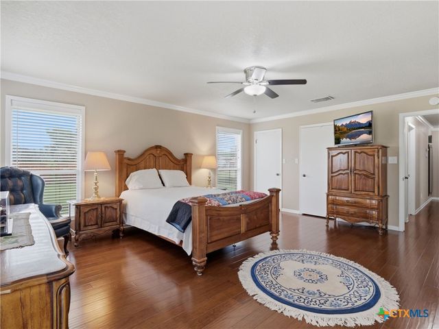 2402 Welsch Lane, New Braunfels, TX 78132