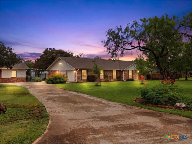 2402 Welsch Lane, New Braunfels, TX 78132