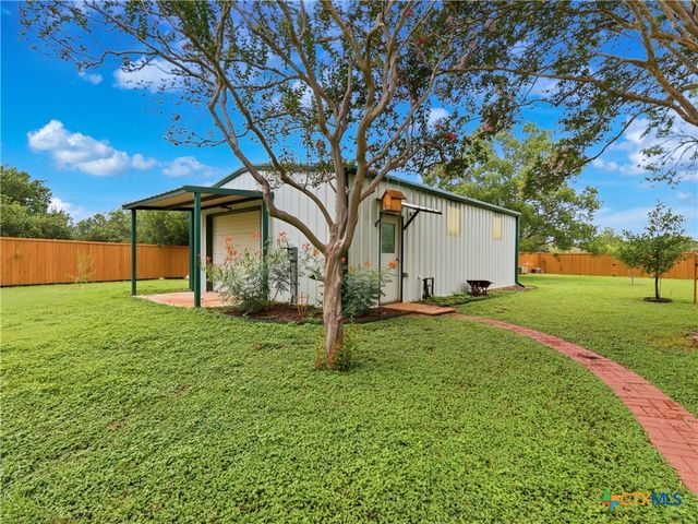 2402 Welsch Lane, New Braunfels, TX 78132