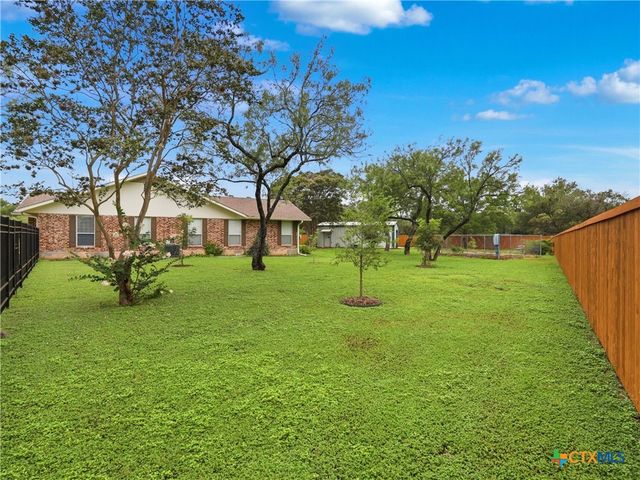 2402 Welsch Lane, New Braunfels, TX 78132