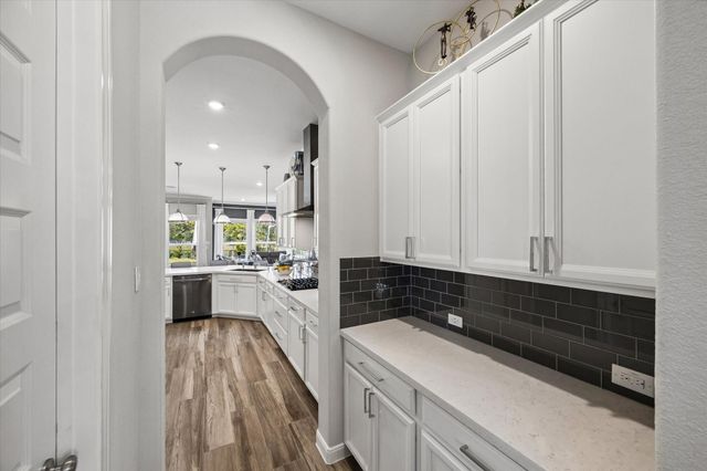 7203 Lake View Terrace Drive, Pearland, TX 77584