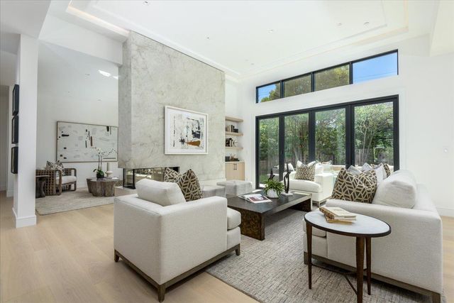 1147 Windsor Way, Menlo Park, CA 94025