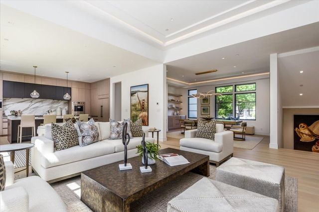 1147 Windsor Way, Menlo Park, CA 94025