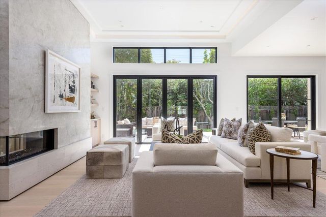 1147 Windsor Way, Menlo Park, CA 94025