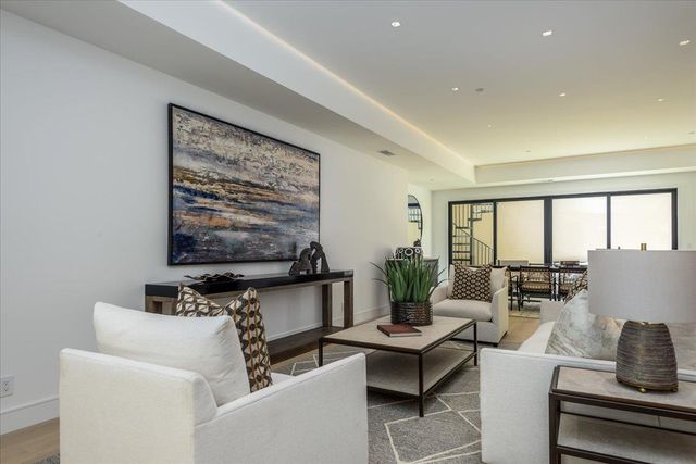 1147 Windsor Way, Menlo Park, CA 94025
