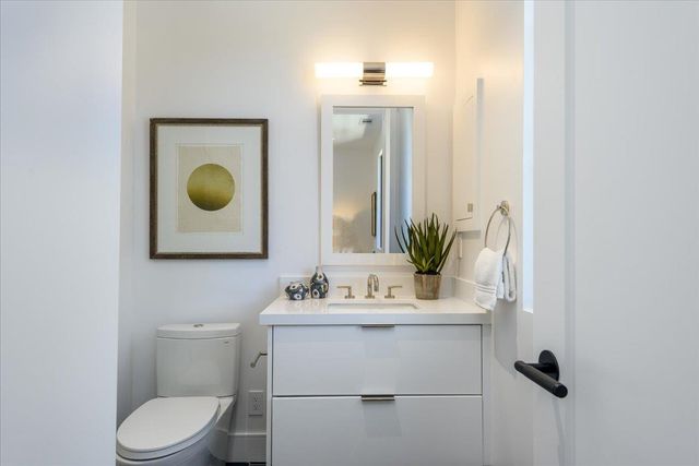 1147 Windsor Way, Menlo Park, CA 94025