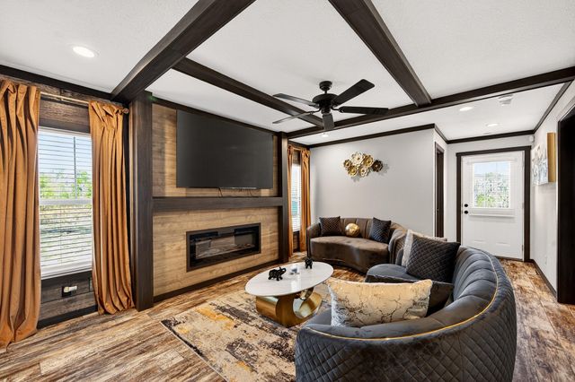 90 Bomar Place, Walterboro, SC 29488