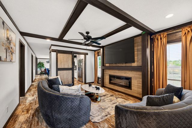 90 Bomar Place, Walterboro, SC 29488