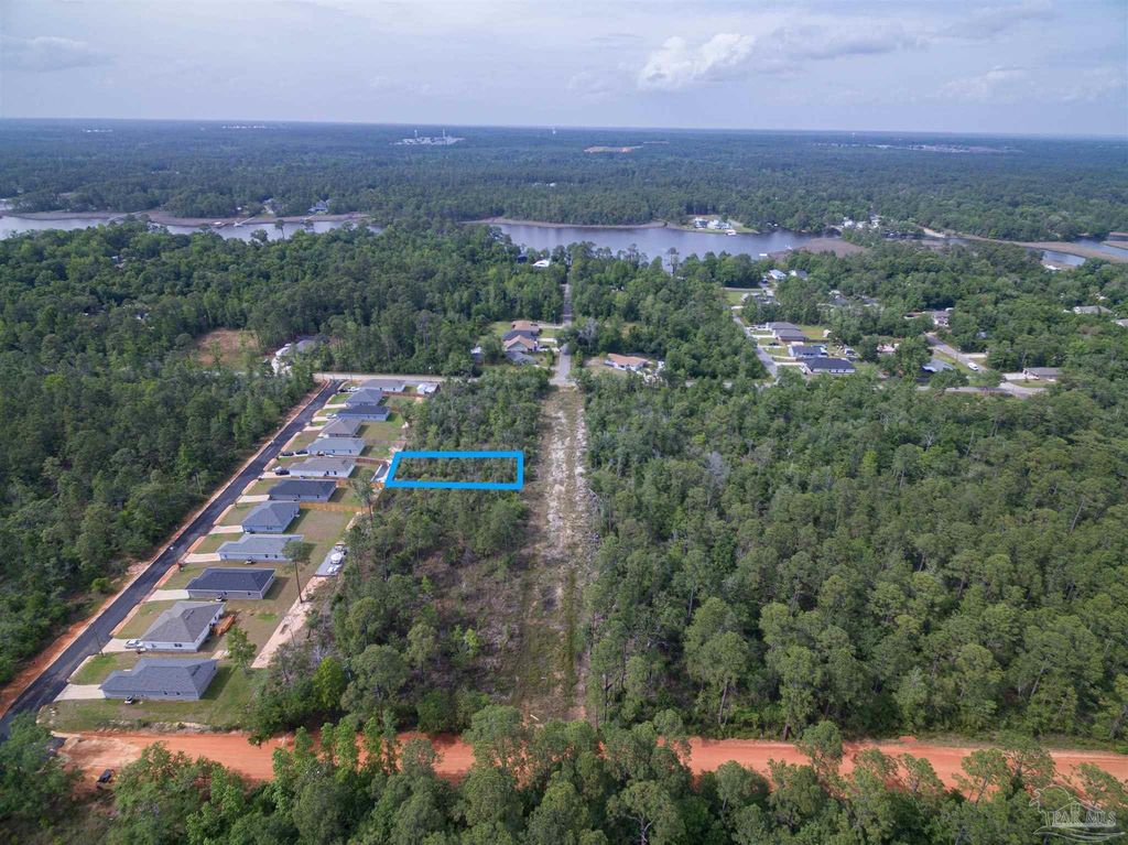 Lot 6 11th Ave, Milton, FL 32583