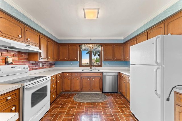 3024 FINGER ROAD, Green Bay, WI 54311