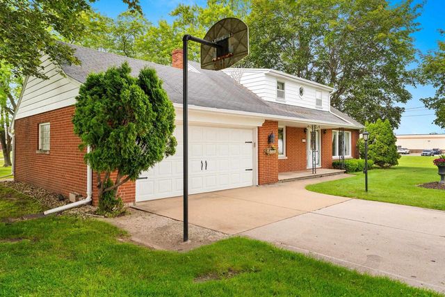 3024 FINGER ROAD, Green Bay, WI 54311