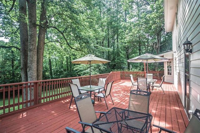 3838 Hunting Ridge Drive, Lilburn, GA 30047