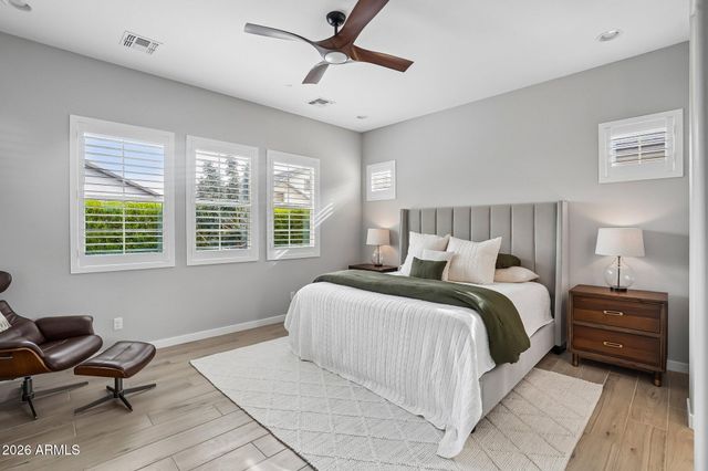 2108 E WARBLER Road, Gilbert, AZ 85297