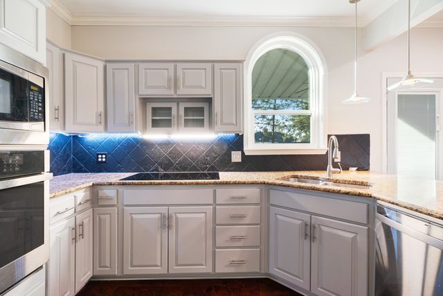 635 Cedar Creek, Reno, TX 75462