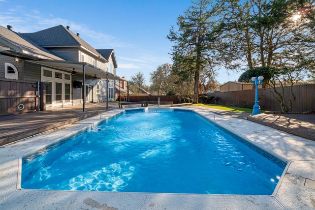 635 Cedar Creek, Reno, TX 75462