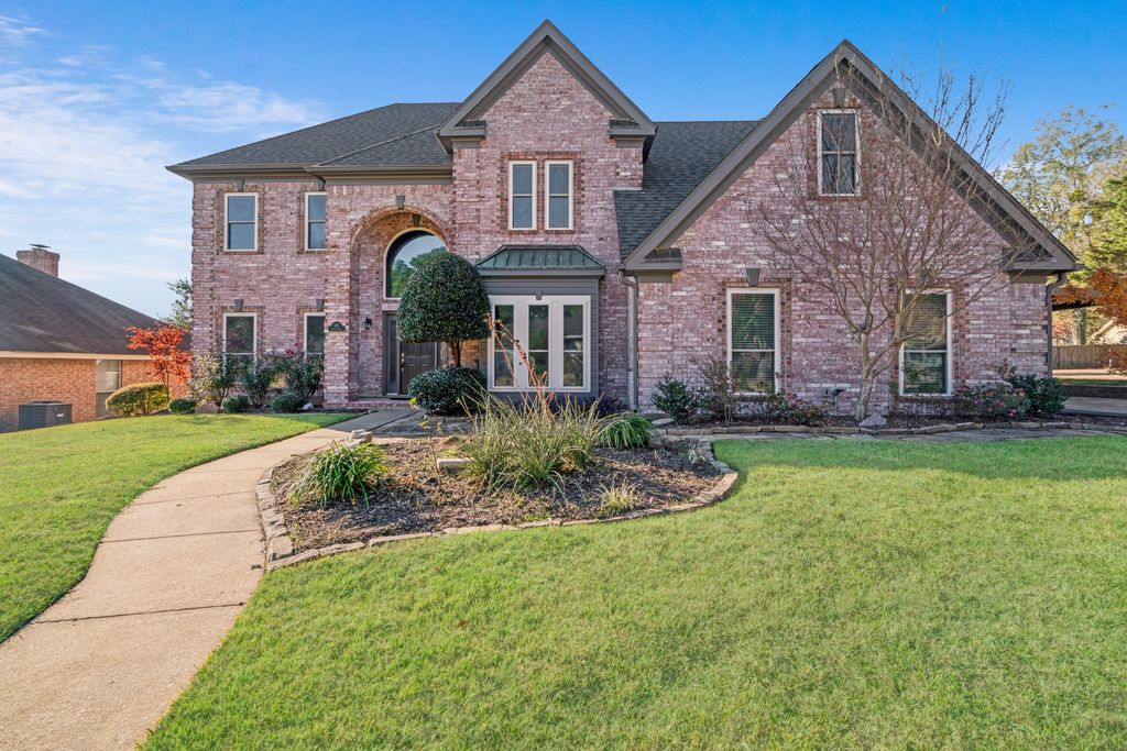 635 Cedar Creek, Reno, TX 75462