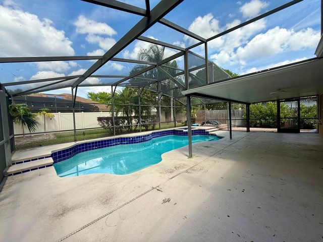 8143 CHELSWORTH DRIVE, Orlando, FL 32835