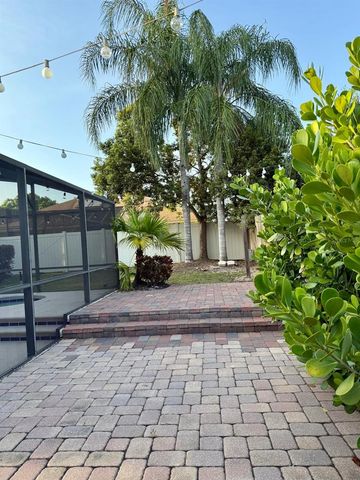 8143 CHELSWORTH DRIVE, Orlando, FL 32835