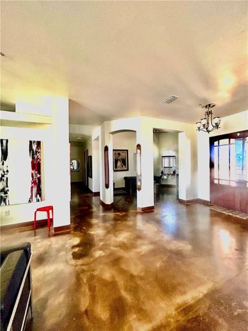 21038 S Cheyenne Road, Yucca, AZ 86438