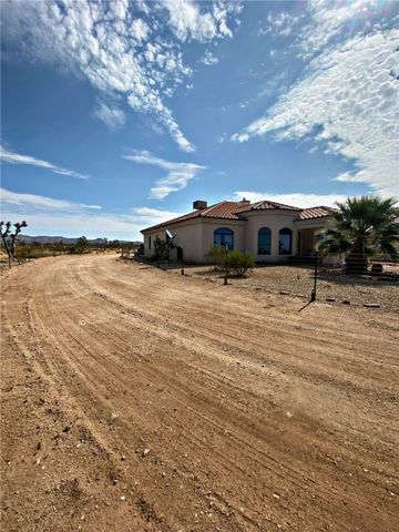 21038 S Cheyenne Road, Yucca, AZ 86438