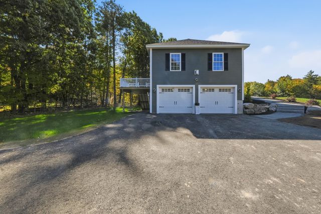 126 Townsend Harbor Rd, Lunenburg, MA 01462