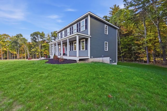 126 Townsend Harbor Rd, Lunenburg, MA 01462