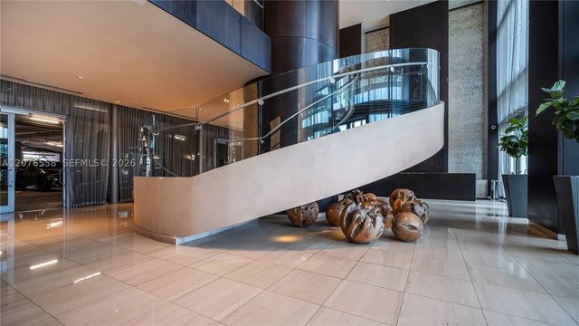 900 Biscayne Blvd 4403, Miami, FL 33132