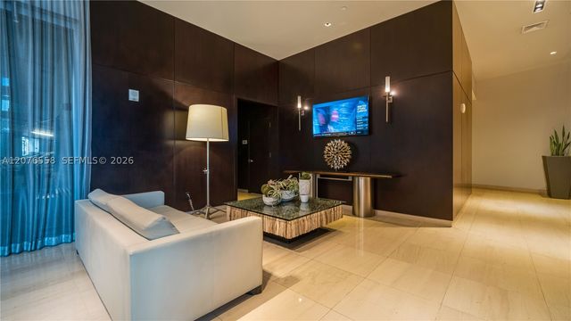 900 Biscayne Blvd 4403, Miami, FL 33132