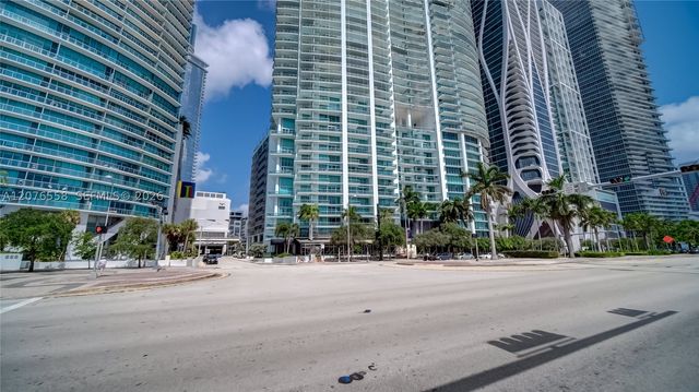 900 Biscayne Blvd 4403, Miami, FL 33132
