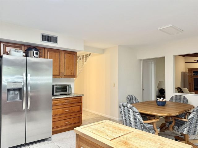 6101 SOARING AVENUE, Temple Terrace, FL 33617