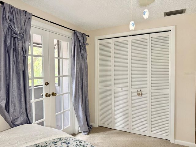 6101 SOARING AVENUE, Temple Terrace, FL 33617