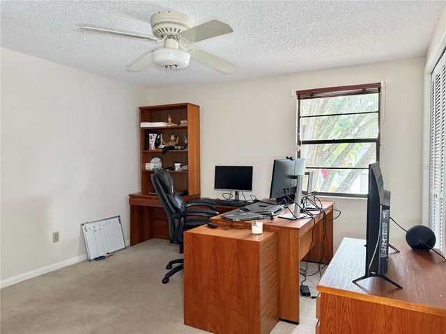 6101 SOARING AVENUE, Temple Terrace, FL 33617