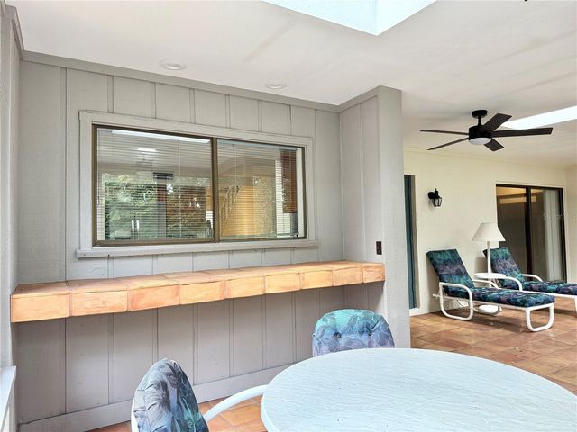 6101 SOARING AVENUE, Temple Terrace, FL 33617