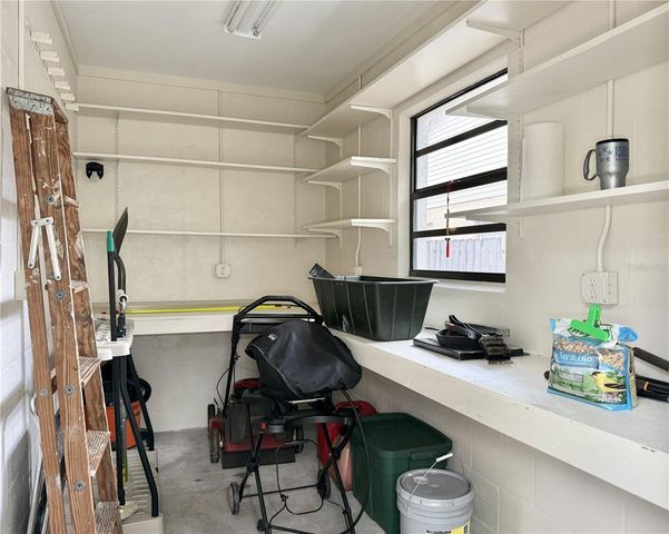 6101 SOARING AVENUE, Temple Terrace, FL 33617