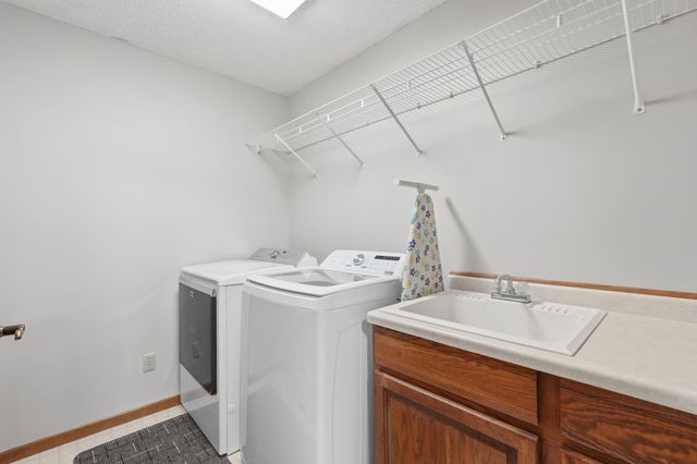 591 Spurline Circle, Hudson, WI 54016