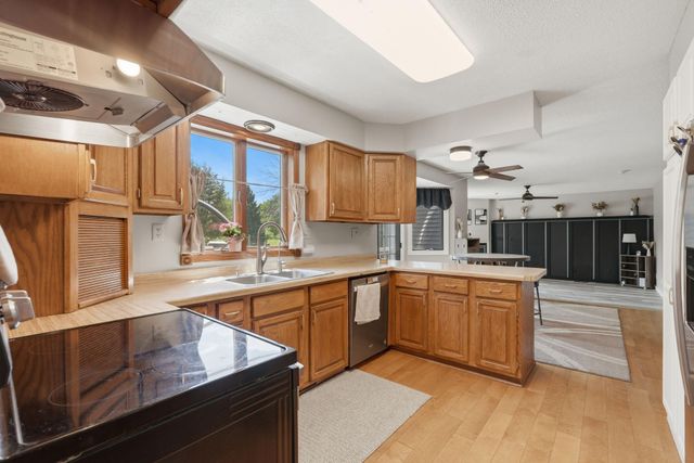 591 Spurline Circle, Hudson, WI 54016