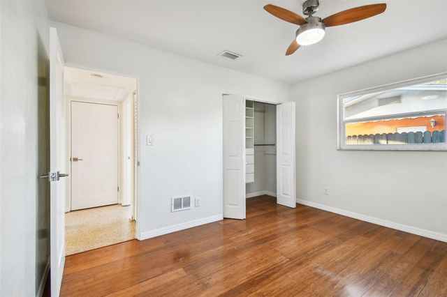 3218 38TH STREET N, St Petersburg, FL 33713