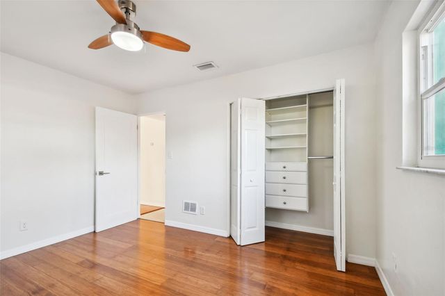 3218 38TH STREET N, St Petersburg, FL 33713
