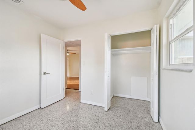 3218 38TH STREET N, St Petersburg, FL 33713