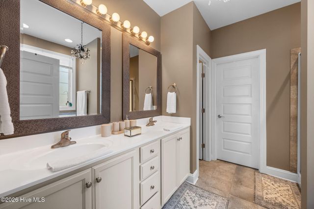 125 Chadwick Court, Sneads Ferry, NC 28460