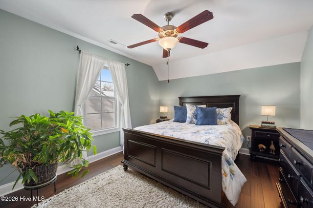 125 Chadwick Court, Sneads Ferry, NC 28460