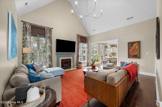 125 Chadwick Court, Sneads Ferry, NC 28460