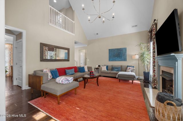 125 Chadwick Court, Sneads Ferry, NC 28460