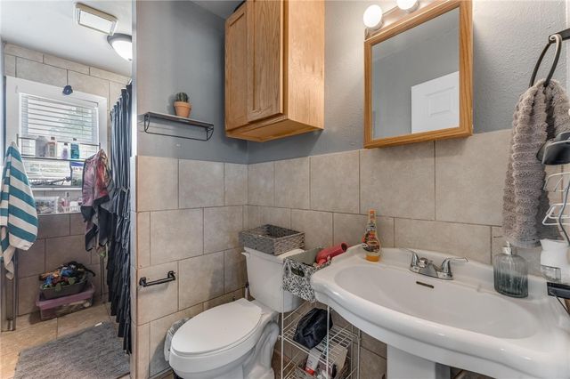 2326 W Alpine Circle, Siloam Springs, AR 72761