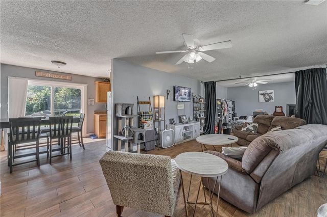 2326 W Alpine Circle, Siloam Springs, AR 72761