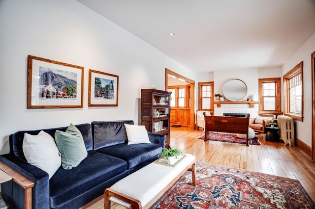 2450 W 24th Street, Minneapolis, MN 55405