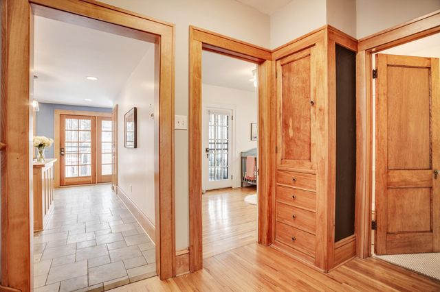 2450 W 24th Street, Minneapolis, MN 55405