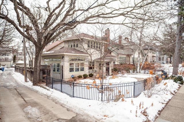 2450 W 24th Street, Minneapolis, MN 55405