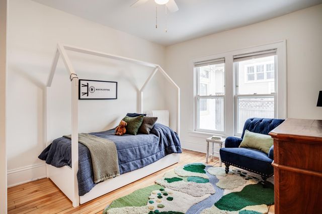 2450 W 24th Street, Minneapolis, MN 55405