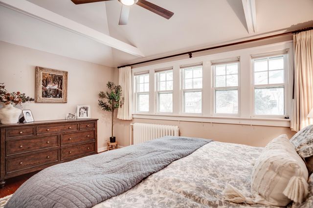 2450 W 24th Street, Minneapolis, MN 55405